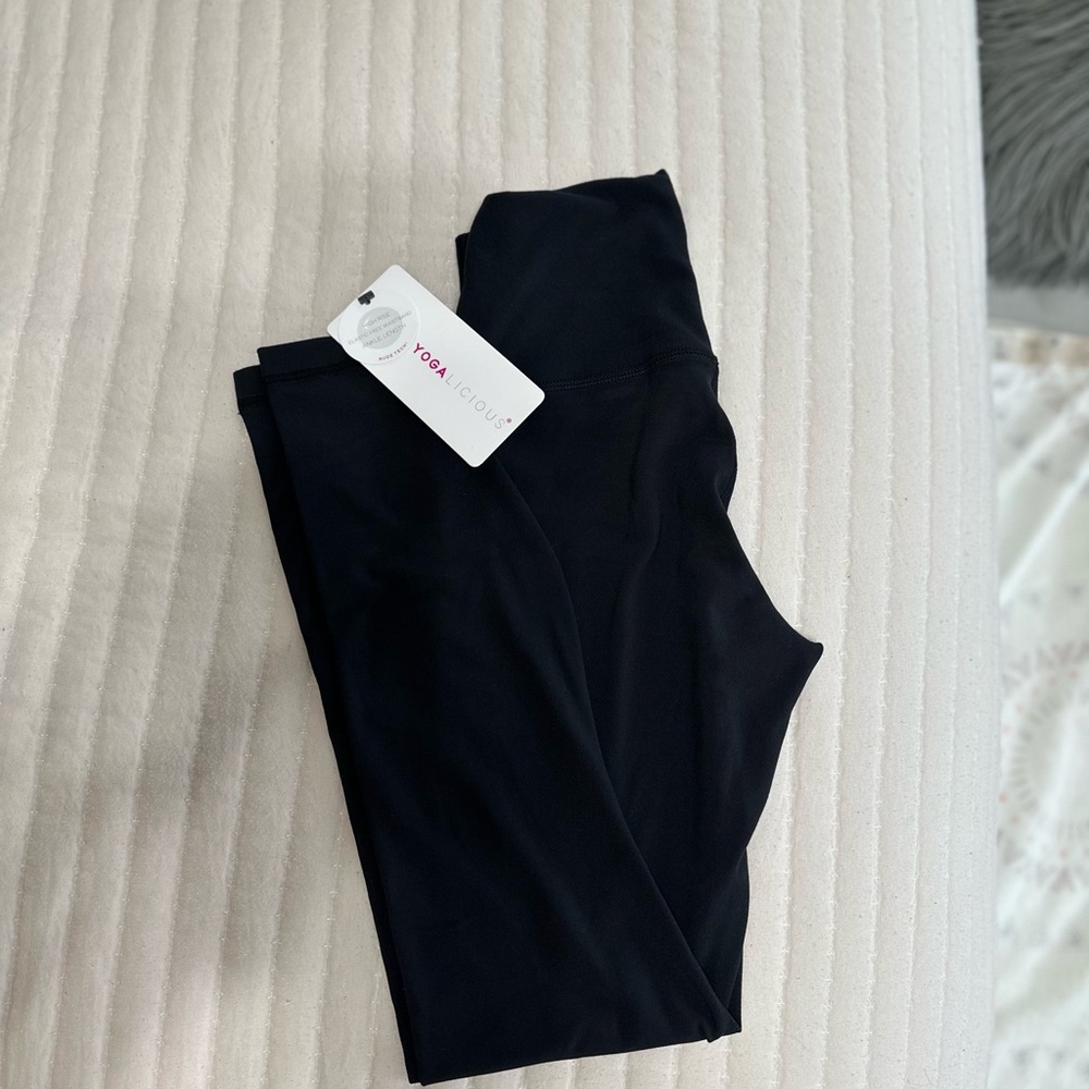 YOGALICIOUS Lux Elastic Free Waistband Super High Rise Basic Ankle Leggings